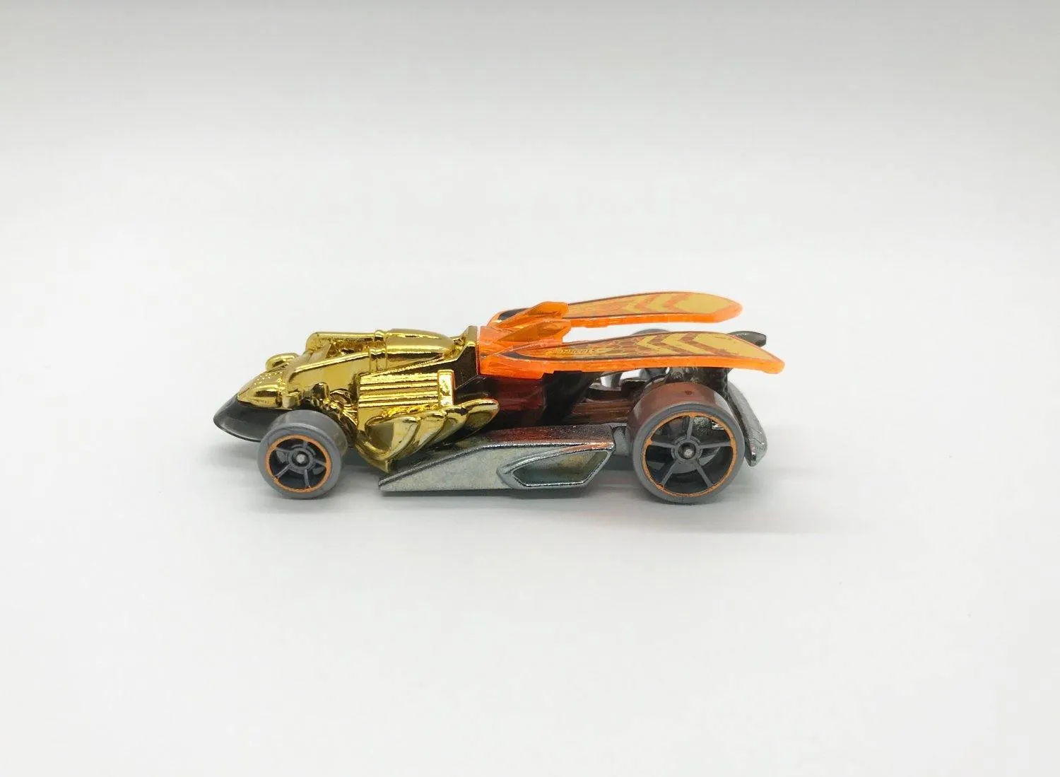 Hot Wheels Insect Draggin' Tail (2009)